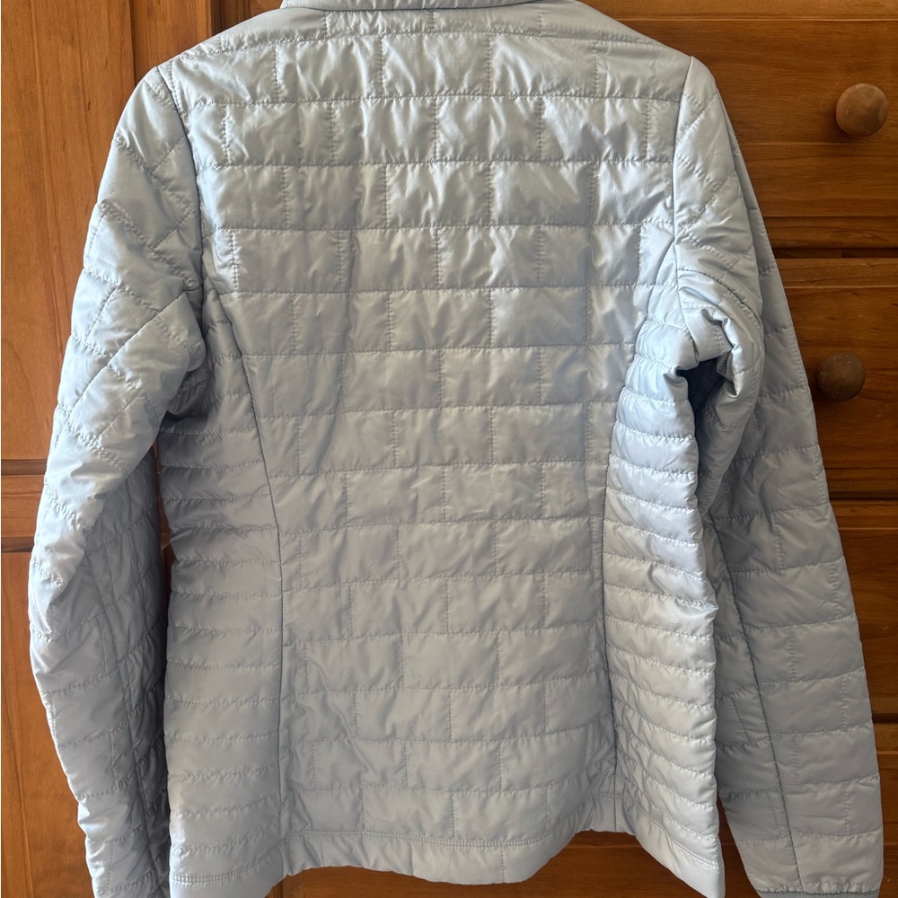 Patagonia Women's Blue Nano Puff Insulated Jacket Medium - Picture 3 of 5